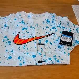 Nike t shirt